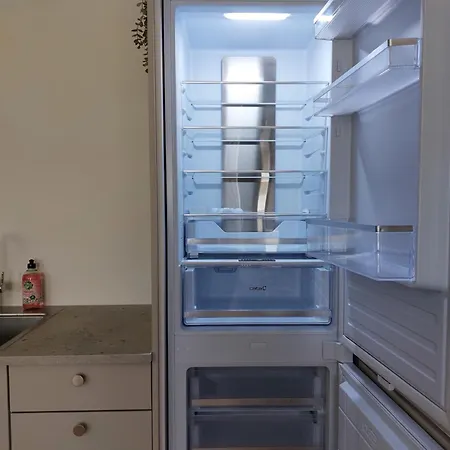 Saunallinen Kolmio Jaetkaesaaressa Apartamento Helsinki