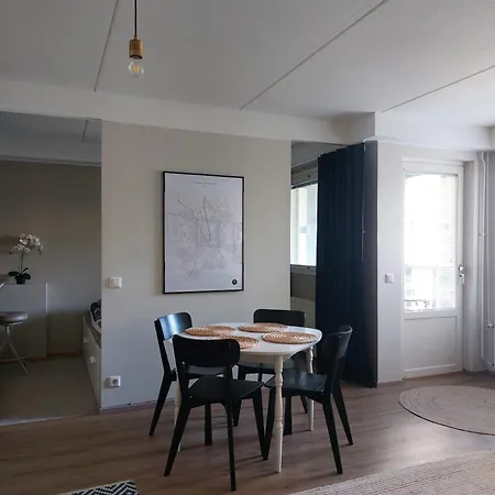 Saunallinen Kolmio Jaetkaesaaressa *