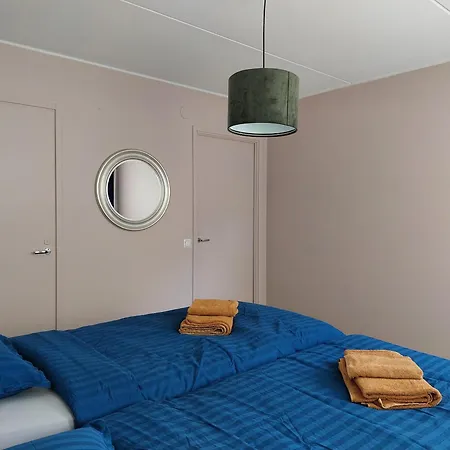 Saunallinen Kolmio Jaetkaesaaressa * Helsinki