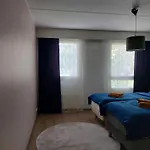 Saunallinen Kolmio Jaetkaesaaressa Apartment *